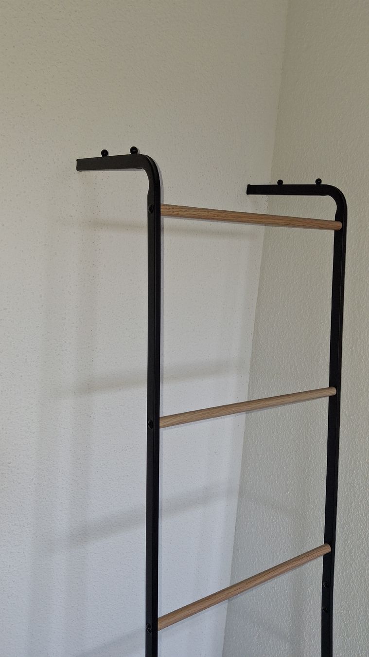 Sonstige Dekorationen & Accessoires: 2 Schlanke Kleiderstaender / Handtuchhalter – Gebraucht aus Aadorf von Danisahne86 1