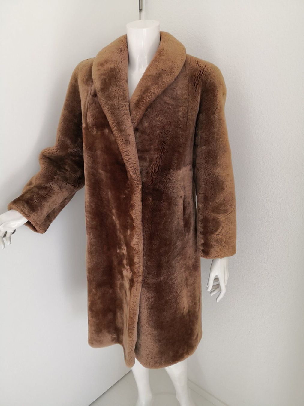 Manteaux: 🤩BISON PELZ-MANTEL VINTAGE – D'occasion à Olten par Naja-Twins-Twins 5