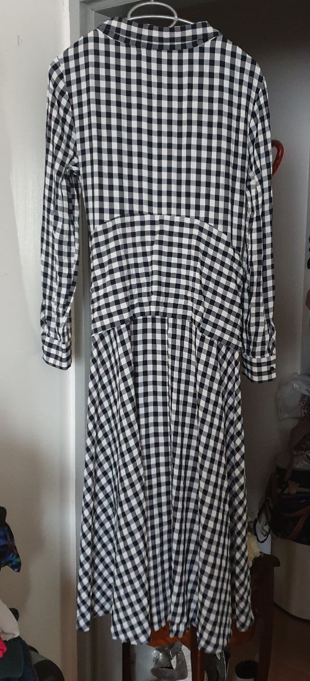 Maje Robes: maje schönes Kleid Gr. 2 – Neuf (Voir description) à Frenkendorf par Moon111 3