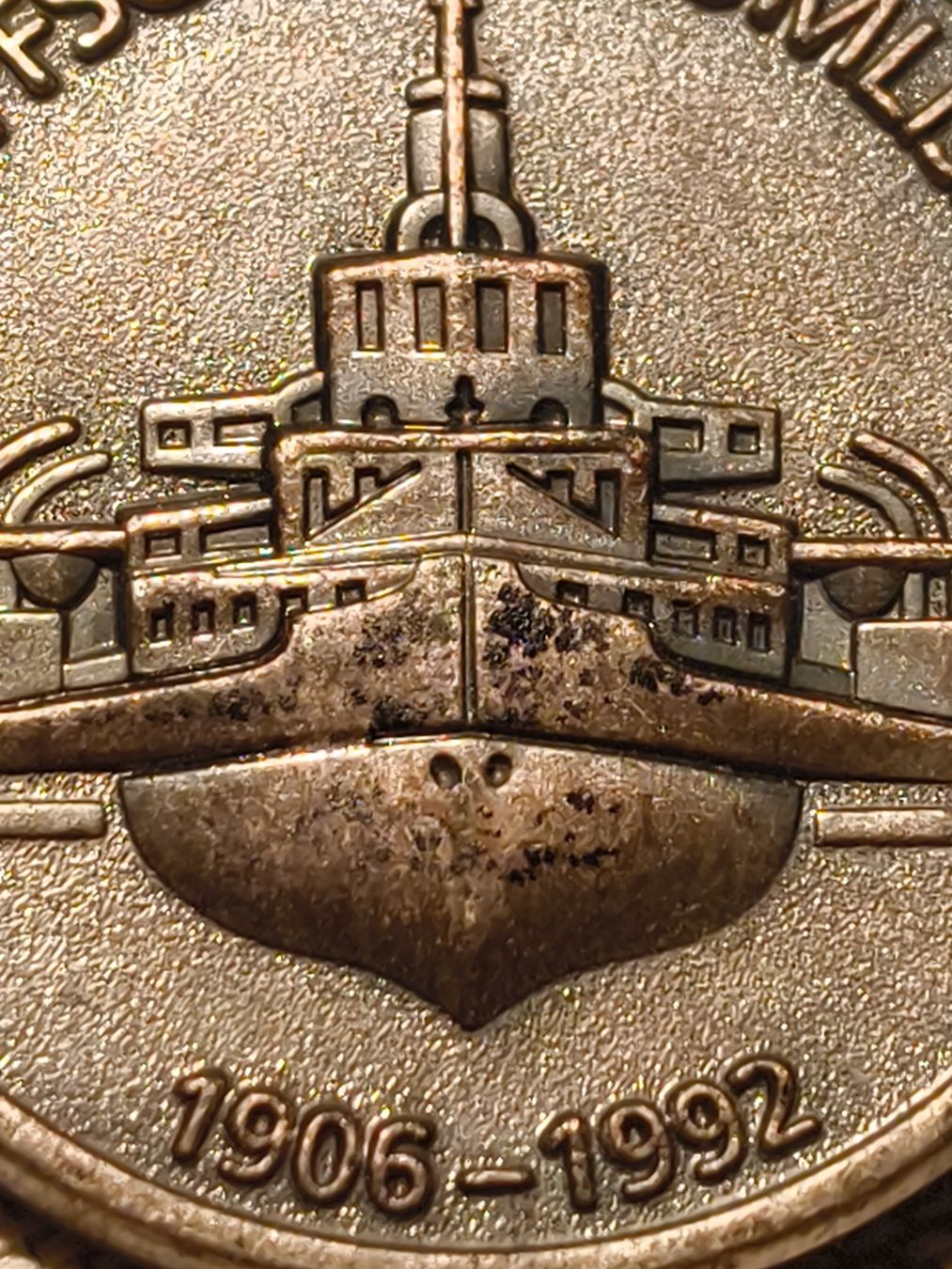 Broschen & Nadeln: Brosche Anstecker Blüemlisalp Schiff Thunersee 1906-1992 – Gebraucht aus stettlen von VintageBern_ch