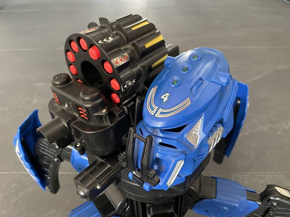 Giocattoli: Ferngesteuerter Dart-Roboter – Nuovo (secondo la descrizione) da Küssnacht am Rigi venduto da jan_nd87 2