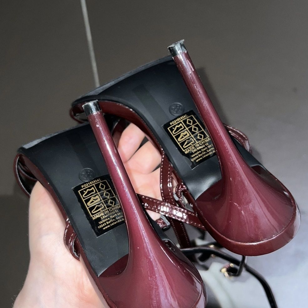 Scarpe da donna: Riemensandaletten dark cherry 🍒 – Usato da Altendorf venduto da Kat_pd2j 5