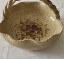 Charmante Vintage Schale mit Griff und Blumenmuster