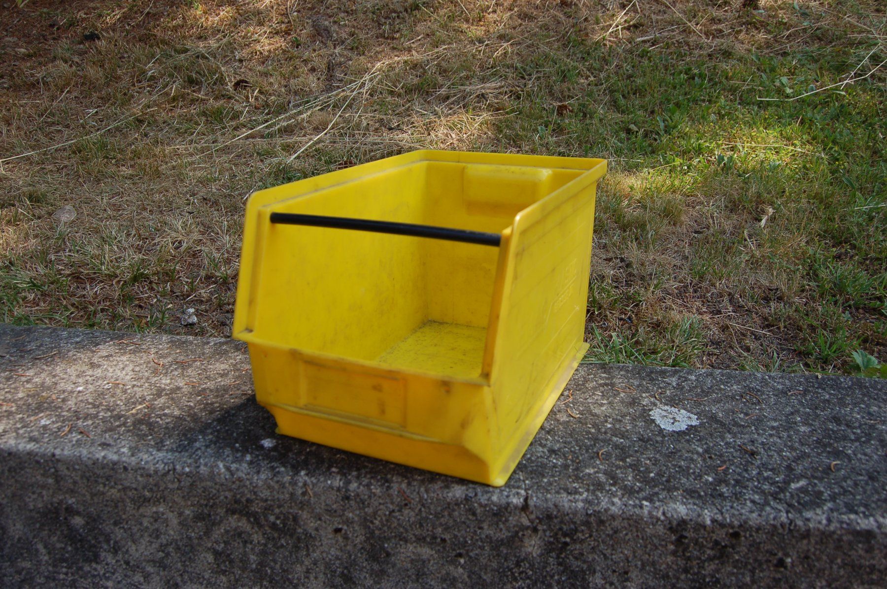 Behälter & Ähnliches: 14 Sichtlagerboxen gelb – Gebraucht aus Bauma von Dampf63 5
