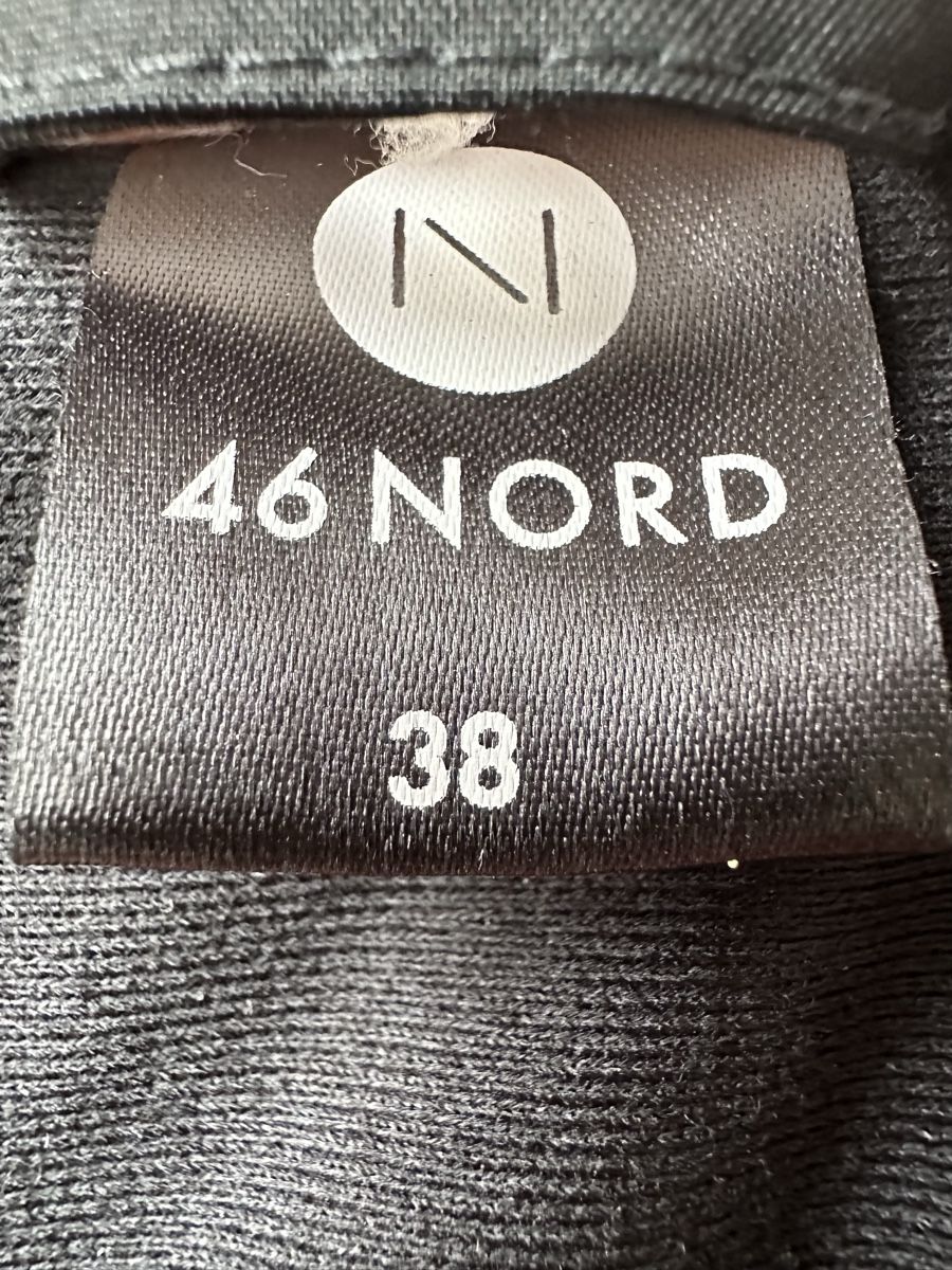 46 Nord Giacche: 46 Nord Winterjacke Damen – Usato da Langnau am Albis venduto da cor_566p 4