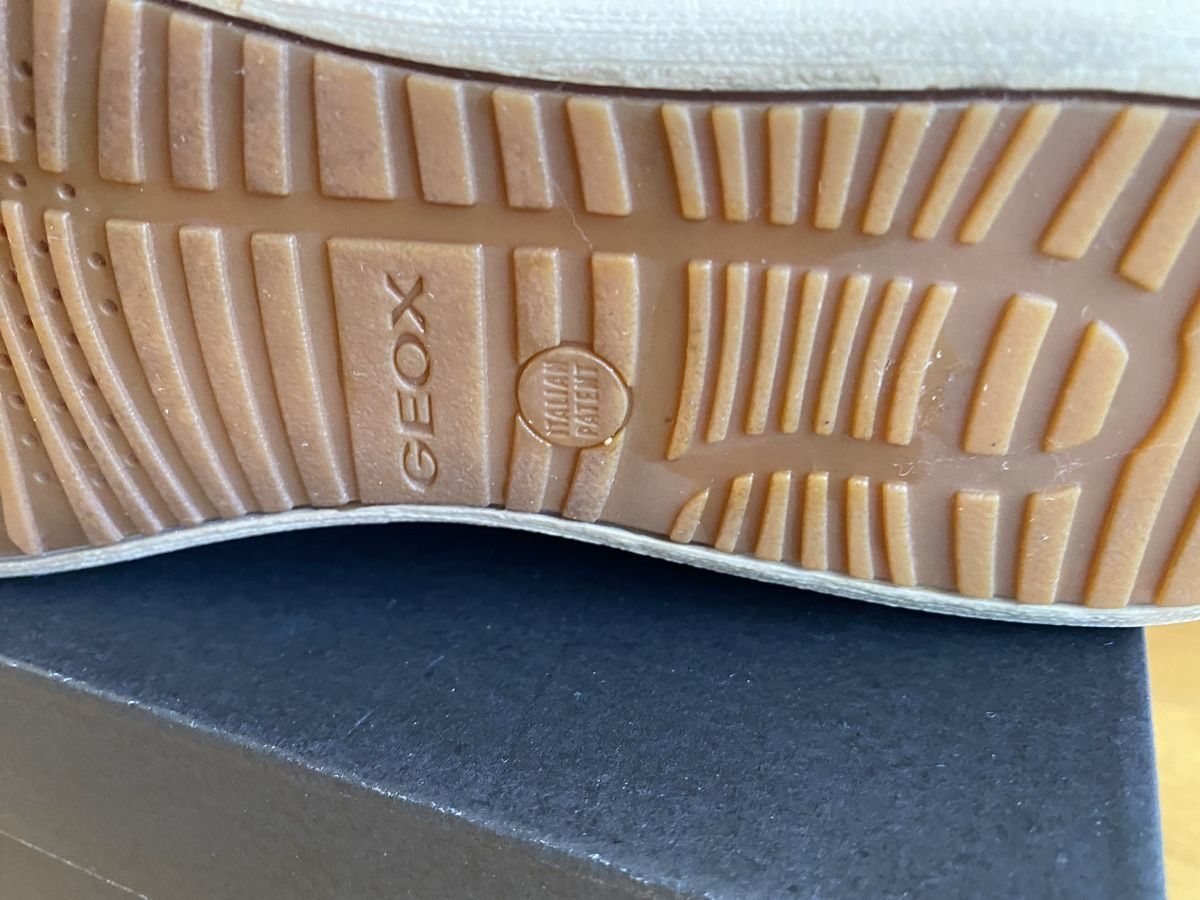 Geox Scarpe da donna: Neue Geox Damensneaker, Grösse 36, braun – Nuovo (secondo la descrizione) da Illnau venduto da Sniwi67 8