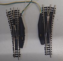 Minitrix N - Paar Weichen Art. 14398 & 14399 motorisiert