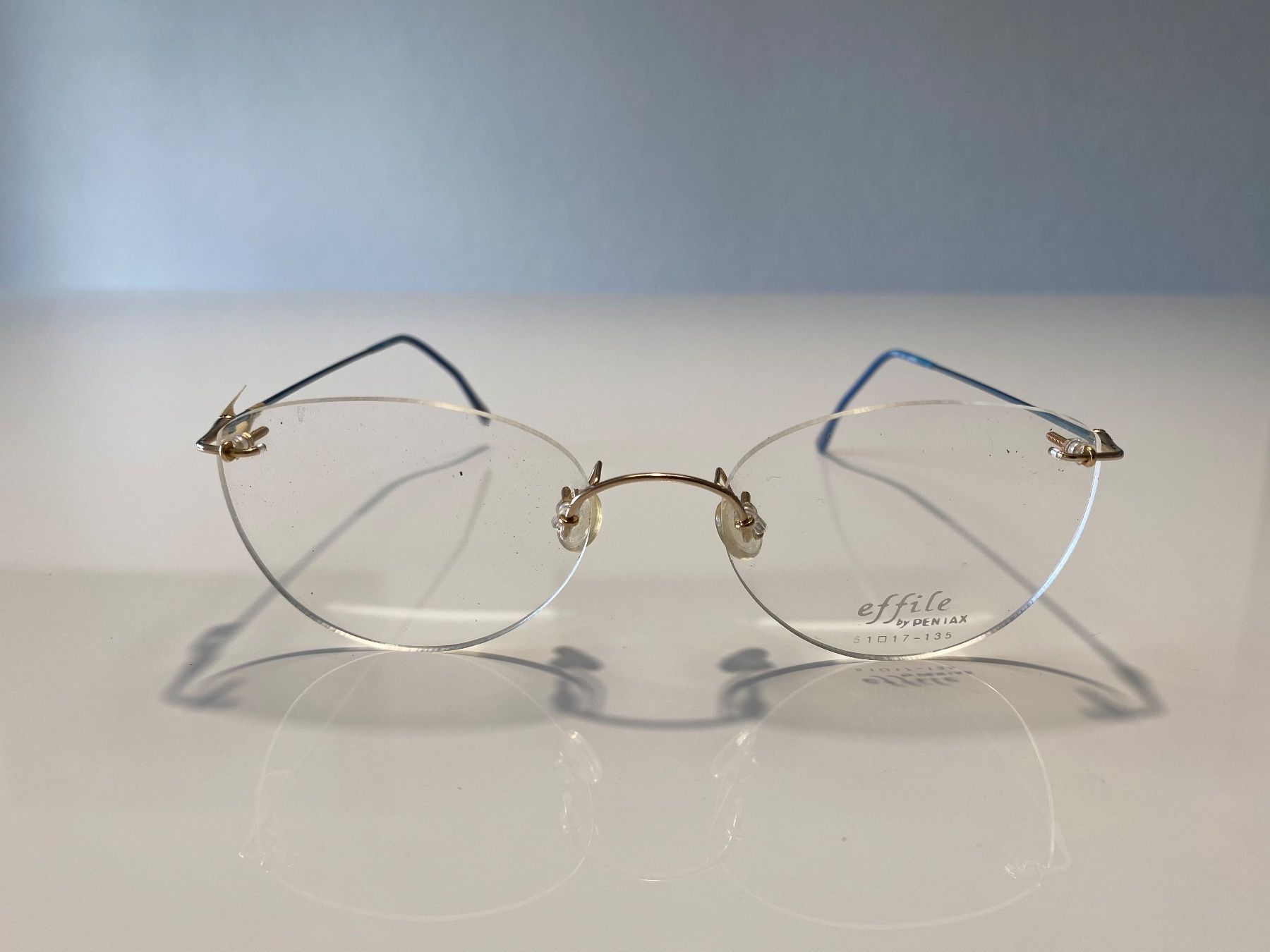 Occhiali & Lenti: Monture de lunettes percés Pentax – Nuovo (secondo la descrizione) da Bottens venduto da 2Lens