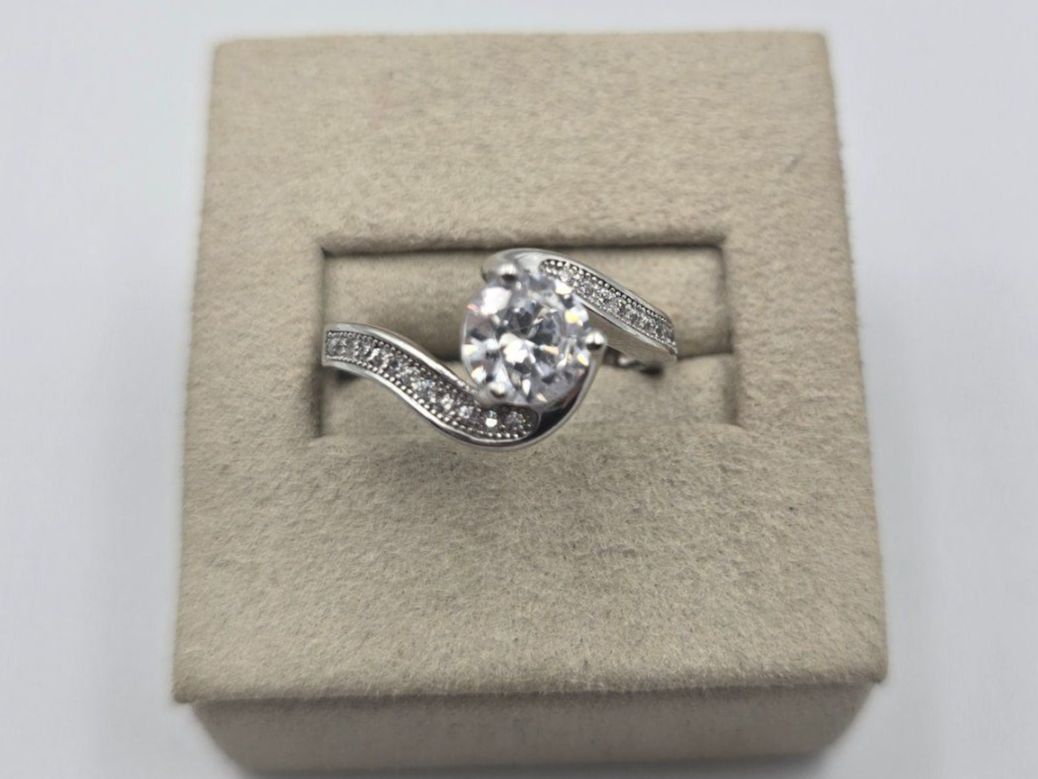 Anelli: Ring Silber 925 Zirkonia Gr. 54 – Nuovo e nell'imballaggio originale da Zug venduto da gold.schmuck