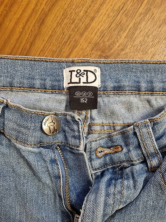 Jeans: Jeans – Usato da Zürich venduto da ani_qj8q 1