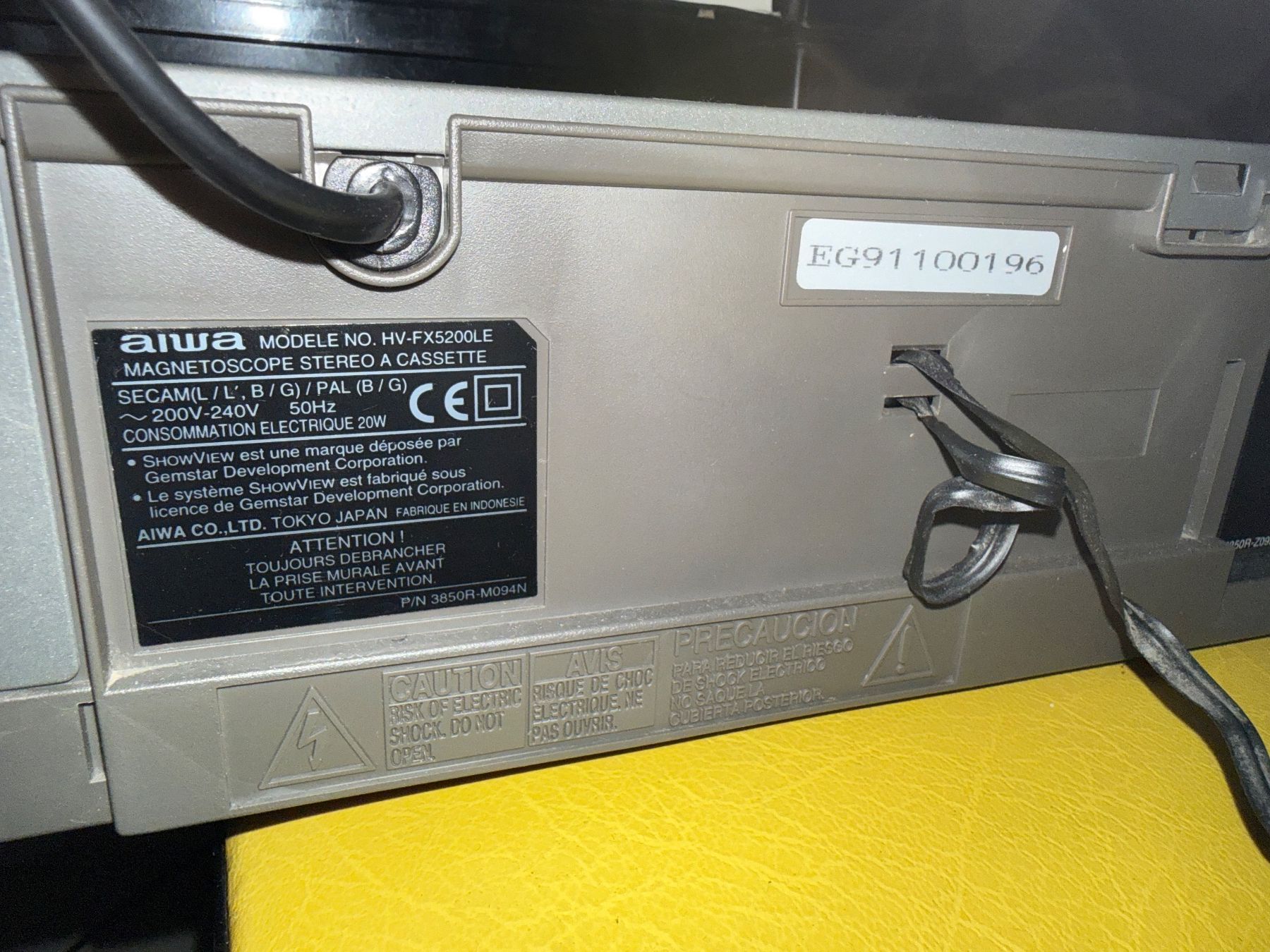Registratori: Magnétoscope AWWA FX 5200 – Usato da St imier venduto da sav_bjf9 8