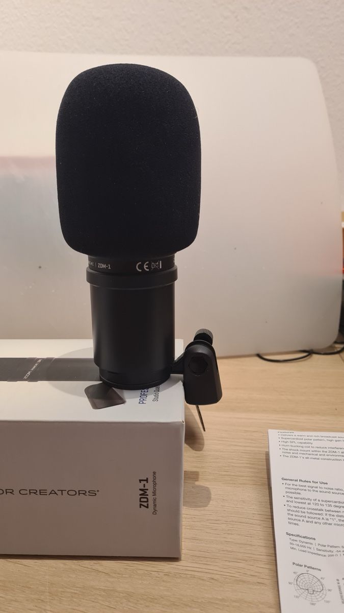 Zoom Microfoni: Zoom ZDM-1 Dynamic Microphone - Studio Quality Sound! – Nuovo (secondo la descrizione) da Wallisellen venduto da Duranduran 4