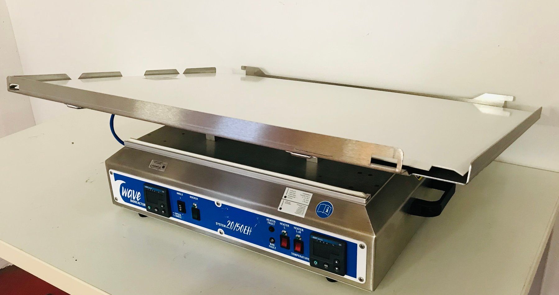 Tutte le macchine: GE Healthcare Wave Bioreactor System 20/50 EHT – Usato da Niederdorf venduto da LeptonAG_Labor 2