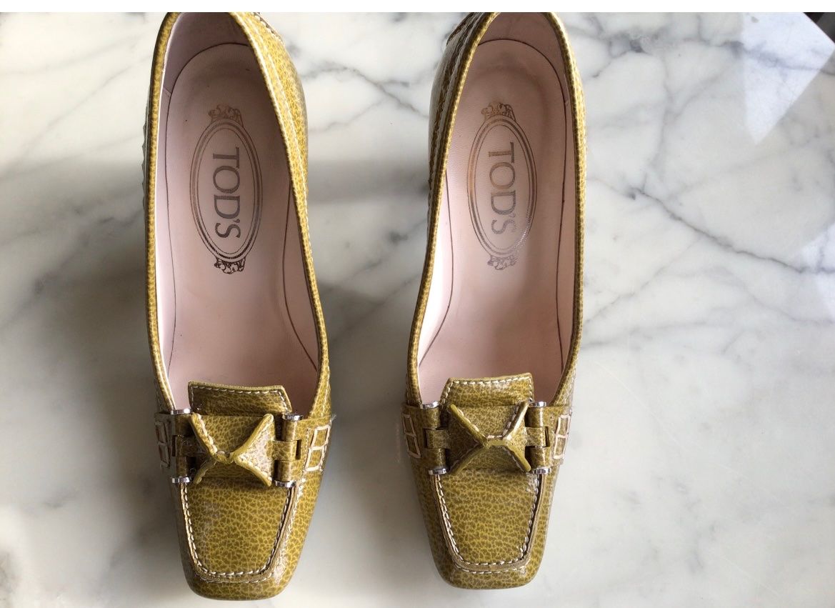 Tod'S Damenschuhe: Tod‘s Pumps 36, olive – Neu (gemäss Beschreibung) aus Luzern von CocoLoco82 2