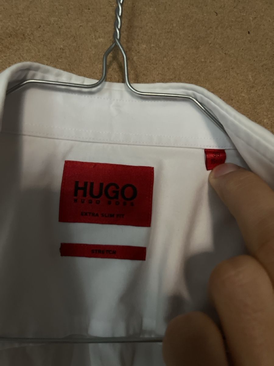 Hugo Boss Camicie: Hugo Boss Hemden 2 Stk – Usato da Bern venduto da Olblack 1