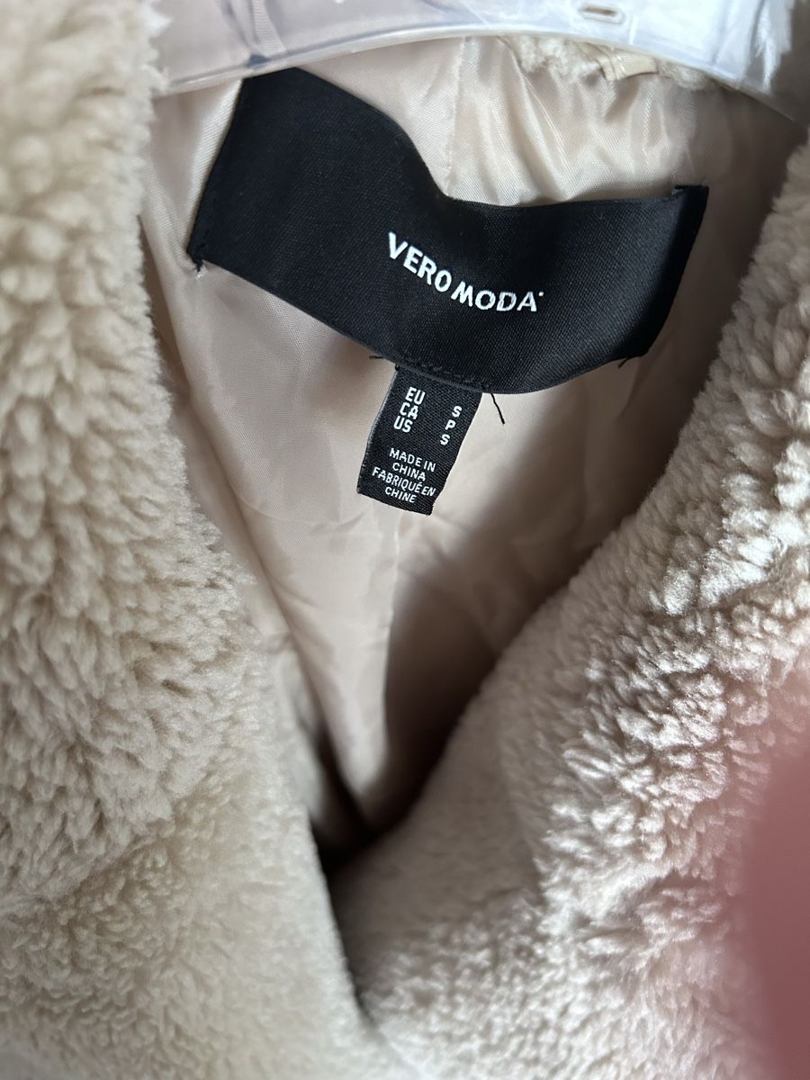 Vero Moda Gilet & Giacche senza maniche: Gilet Vero Moda grS – Usato da Cugnasco venduto da sd1520 1
