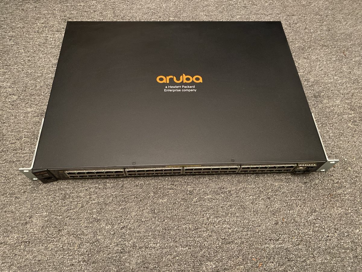 Hewlett Packard Hub & Switch: Aruba 2530-48G PoE – Usato da Widnau venduto da icarus_83