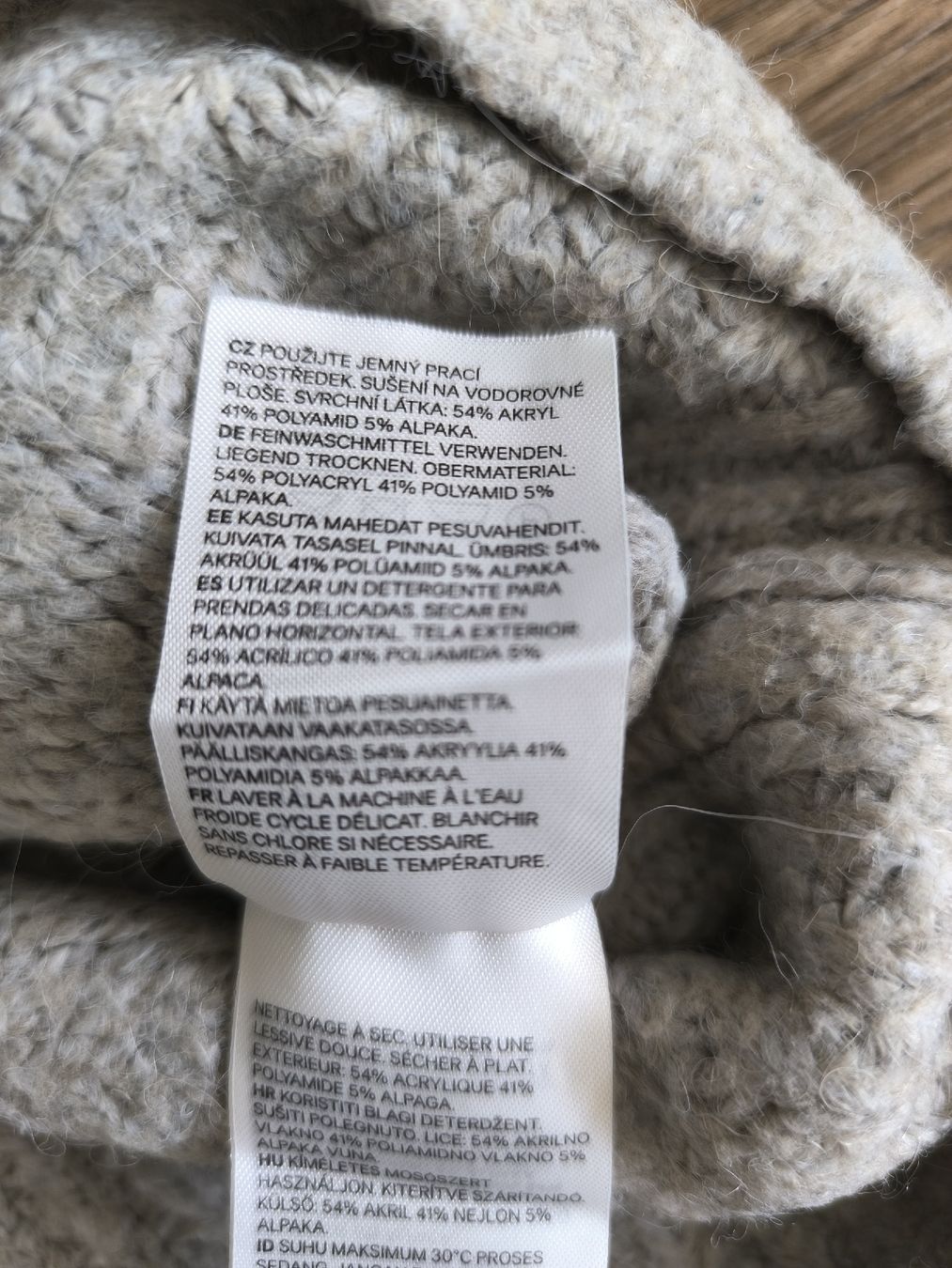 Nile Maglioni & Felpe: 3 Pullover (Nile, H&M, Vero Moda) Gr. 36 – Usato da Frauenkappelen venduto da Nickyta89 3