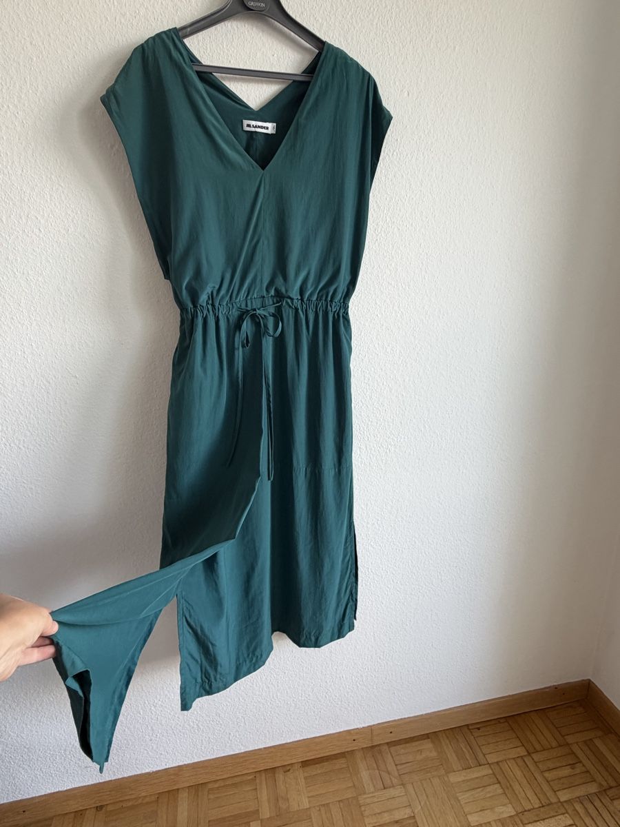 Jil Sander Vestiti: Robe en soie 100 % vert émeraude Jil Sander – Usato da Cressier FR venduto da Kvito4ka 6
