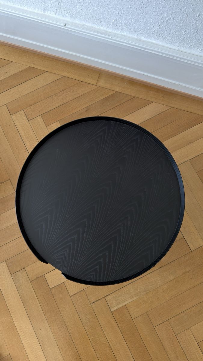 Muuto Tavoli: Muuto table basse 72 – Usato da Genève venduto da tan_h6b8 1
