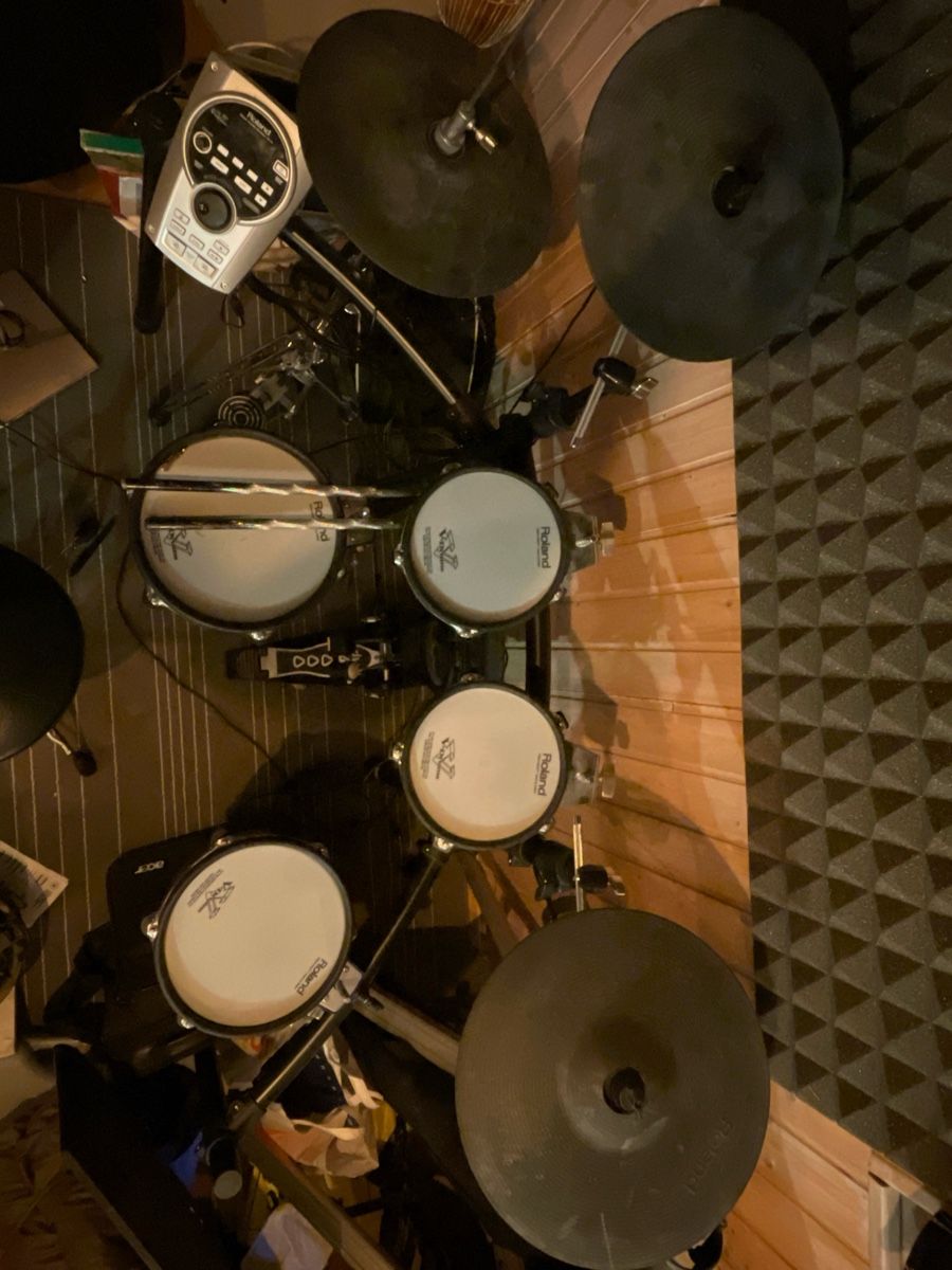 Roland Strumenti musicali: Roland TD15 KV – Usato da Pregassona venduto da pie_vq8m