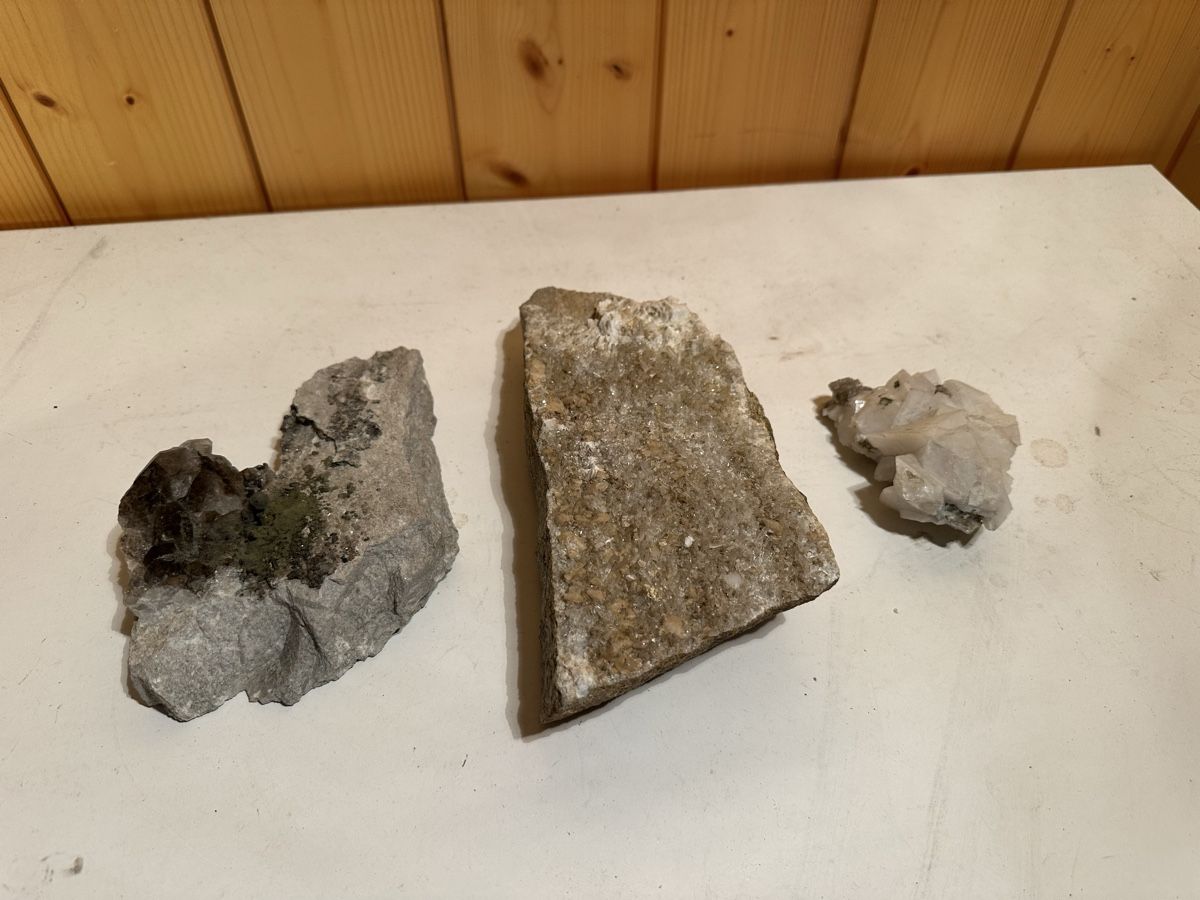 Mineralien & Heilsteine: Calcite – Gebraucht aus Dietikon von moradi24