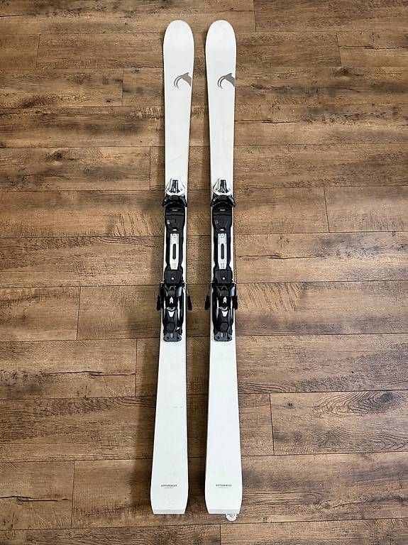 Skis: Differences DA75 175 cm  NEU  handgemacht – Neu und originalverpackt aus Sursee von pil_pk9w