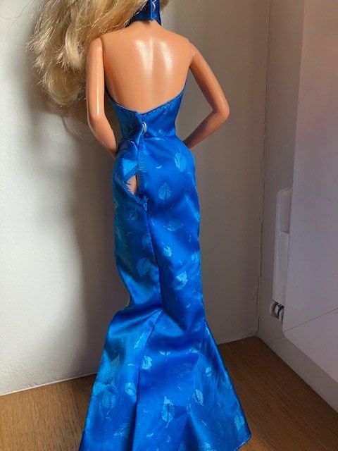 Bambole: Robe du soir pour Barbie – Usato da Les Ponts-de-Martel venduto da Jolisa 2