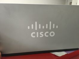 Cisco SG200-26P 26-Port Gigabit PoE Smart Switch, gepflegt