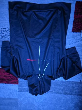 Sportpullover PARIS Grösse XL neuwertig