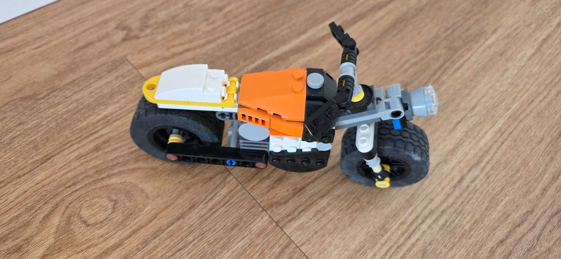 Lego Kit di costruzioni: Lego Creator 31059 Strassenrennmaschine – Usato da Hägendorf venduto da Hedi3 3