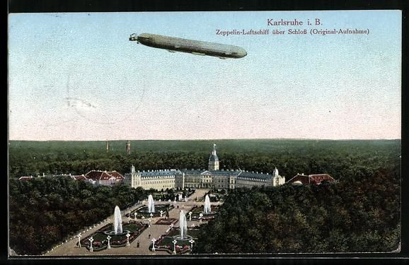 Foto & Poster: AK Karlsruhe, Zeppelin über dem Schloss – Usato da Berlin venduto da bartko-reher