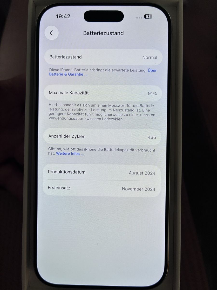 Apple Telefoni cellulari / Smartphones: iPhone 16 Pro (128 GB, weiss) – Usato da Volketswil venduto da cba_75ws 4
