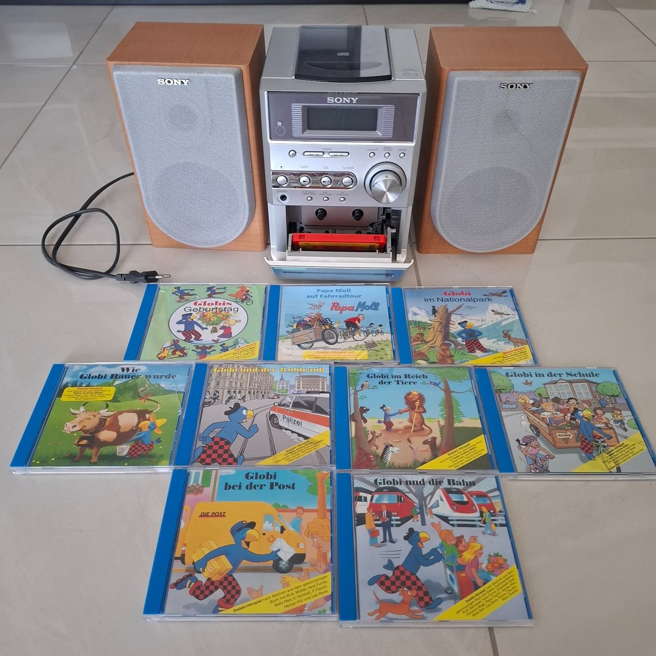 Sony Multimediaplayer & Streamer: Sony CD / Kasetten Rekorder mit Globi CD – Gebraucht aus Unterlunkhofen von Perla83