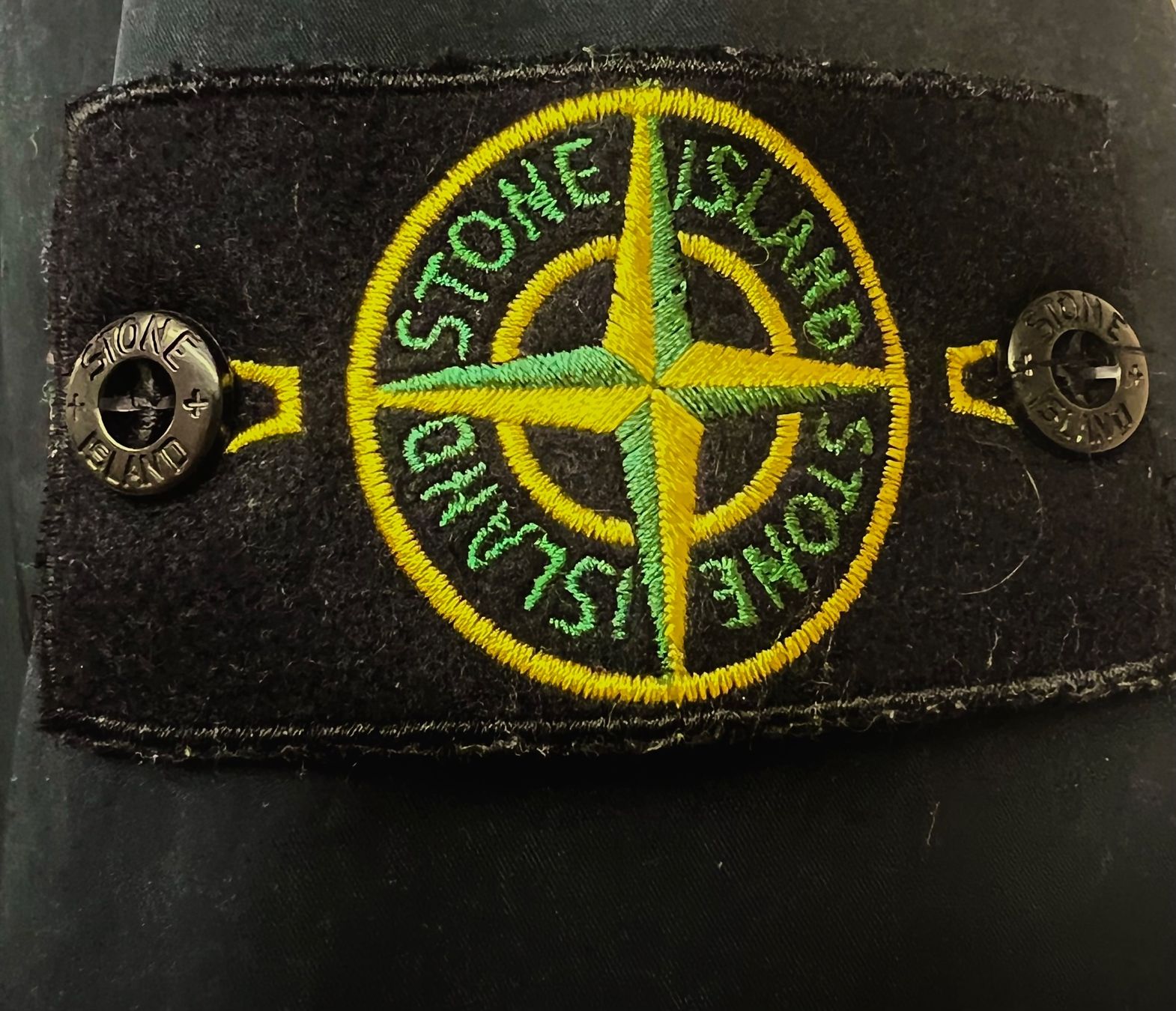 Stone Island Giacche: Stone Island Herren Jacke Primaloft Grösse L – Nuovo (secondo la descrizione) da Hildisrieden venduto da Mara6 1