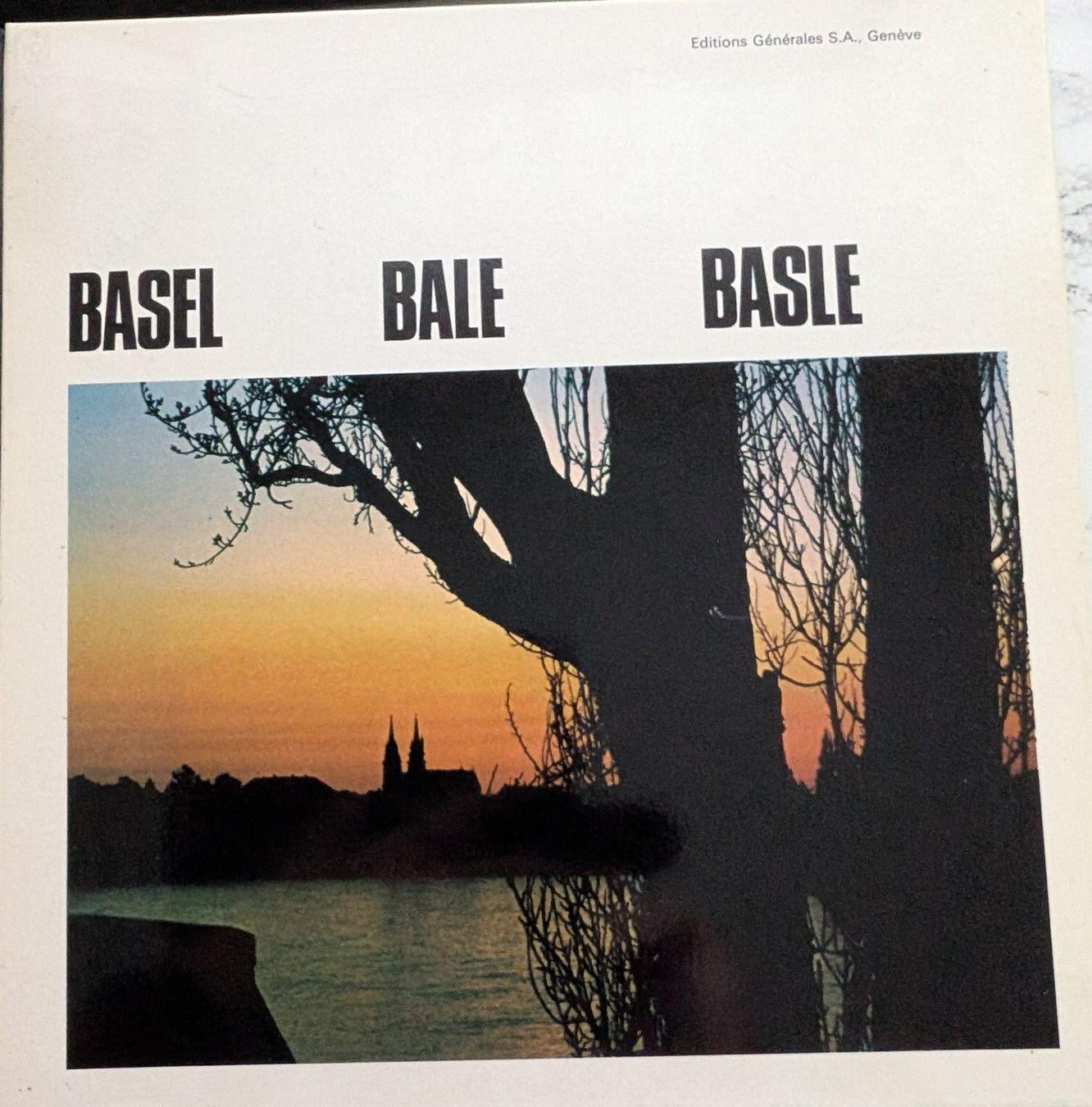 Livres: Basel – D'occasion à Eschenbach LU par Holiday1
