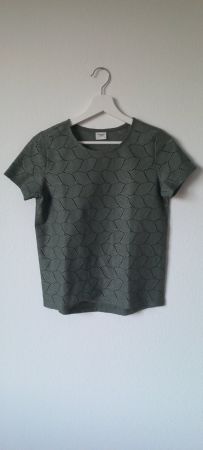 Bluse kurzarm Farbe Olivgrün Gr. XS Marke JAQUELINE de YONG