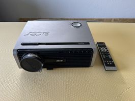 Defekter Beamer vom Acer