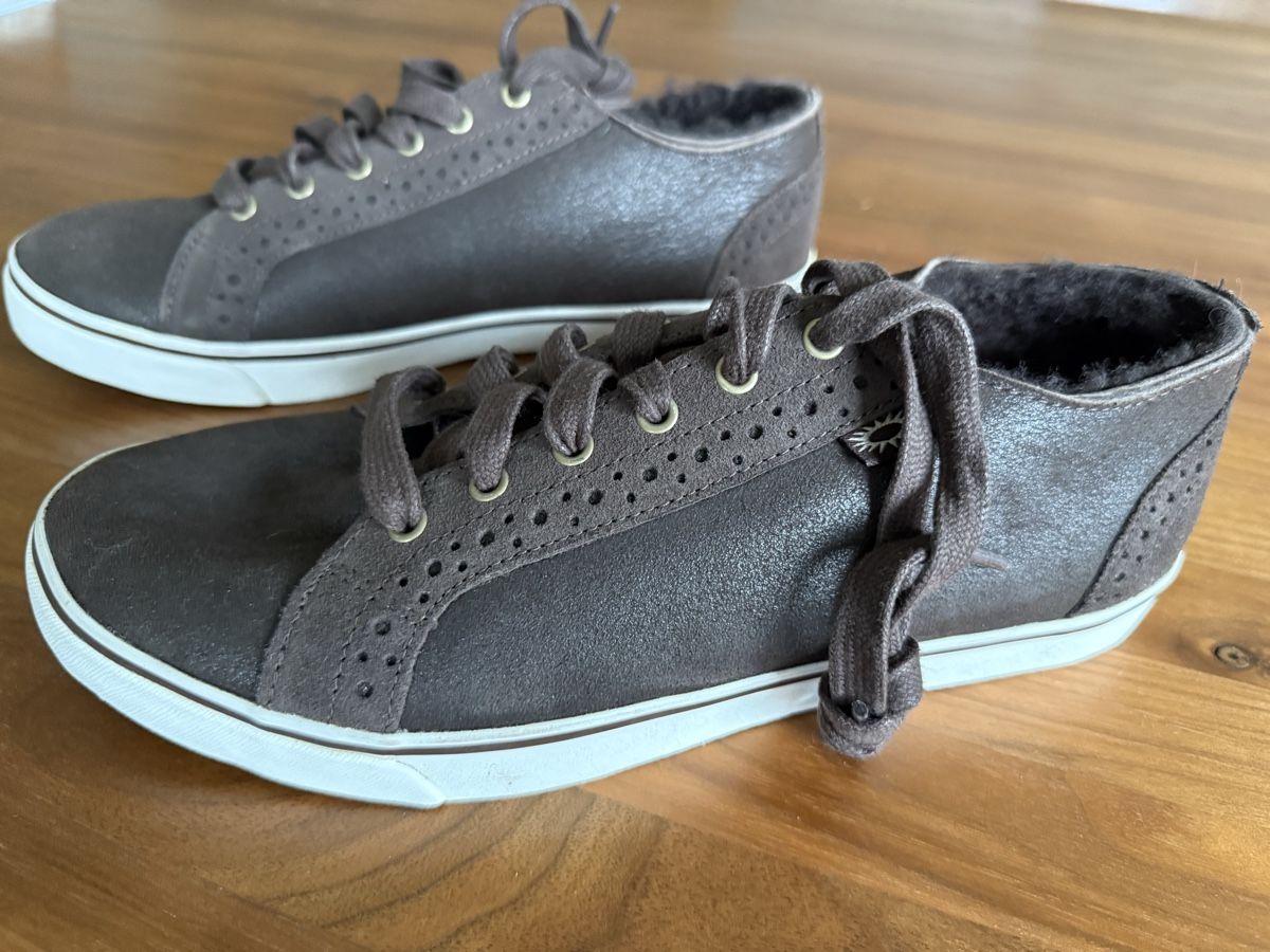Ugg Herrenschuhe: UGG Sneakers – Neu und originalverpackt aus Hünikon von Grand7 4
