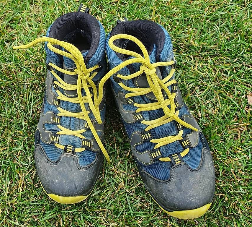 Scarpe per ragazzi: Wanderschuhe AQUAMAX Grösse 31 – Usato da Rüdlingen venduto da Sieber_8455