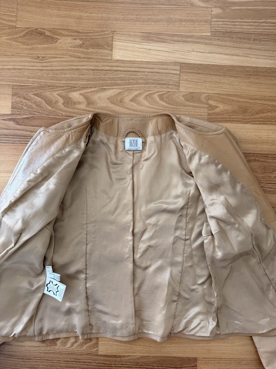 Madeleine Giacche: Edle Echtleder Jacke von Madeleine, Grösse 38 – Usato da Adligenswil venduto da mypremium-shop 3