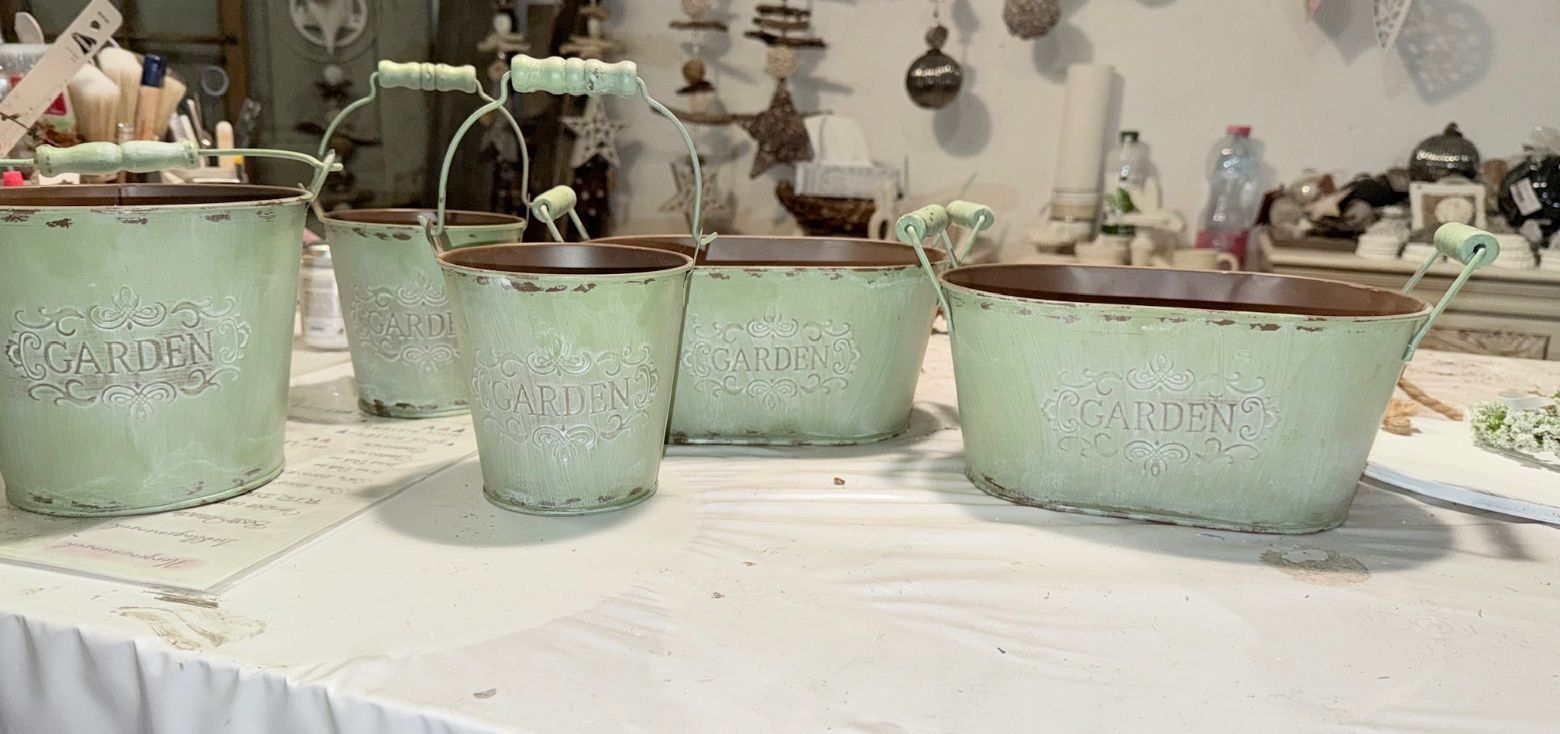 Vasi per fiori: Schöne Shabby Chic Pflanzentöpfe – Nuovo e nell'imballaggio originale da Fällanden venduto da Eifachschoen 2