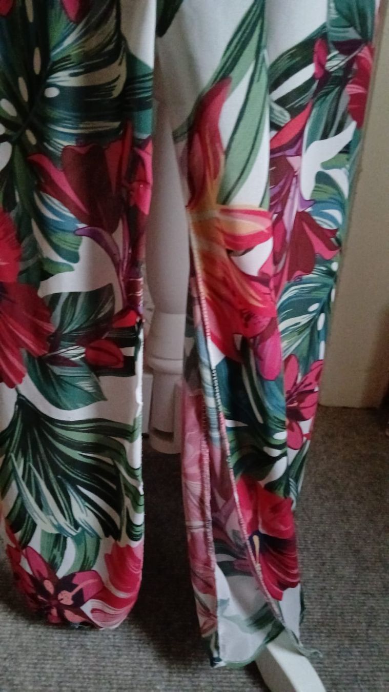Vestiti: Robe longue fleurie – Usato da Rüthi (Rheintal) venduto da zit_y7br 4