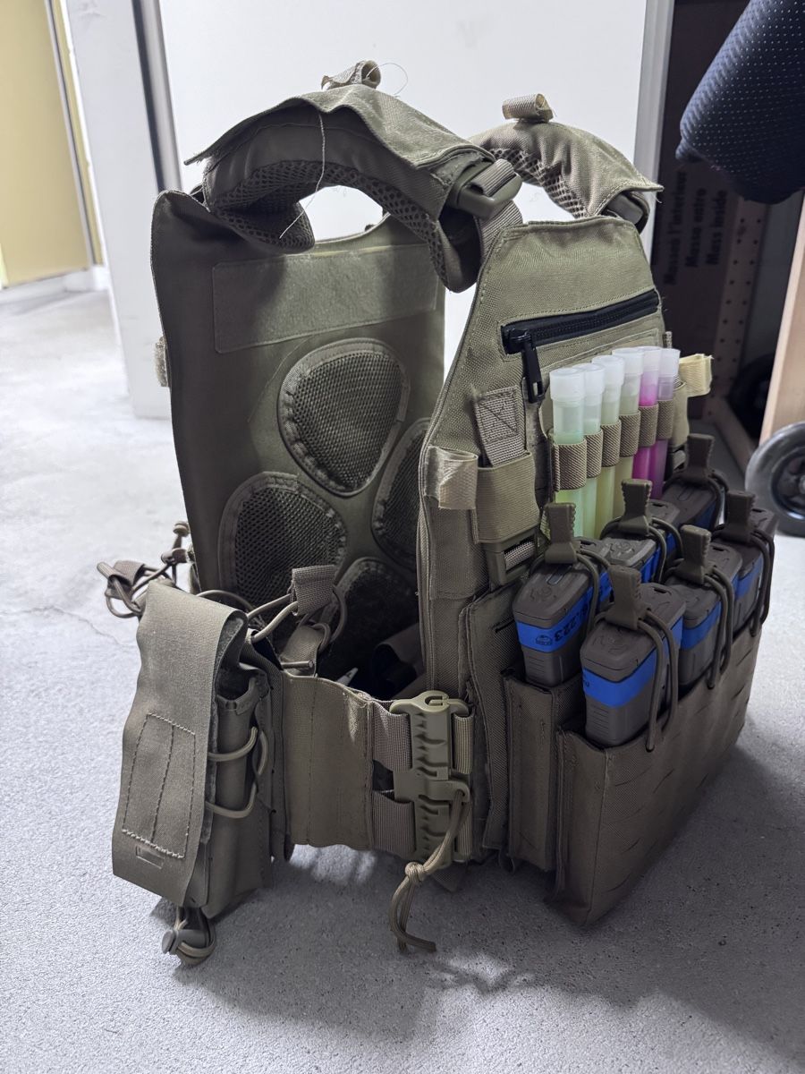 Uniformi: Plattenträger kit vollausstattung – Usato da Wetzikon ZH venduto da bos_7dbr 3