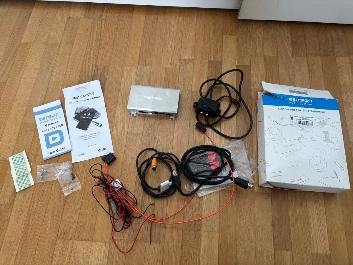 BMW Radio: Bmw E90 Dension Gateway 500 MOST - Auto-Integration – Usato da Bad Zurzach venduto da Zahnd2
