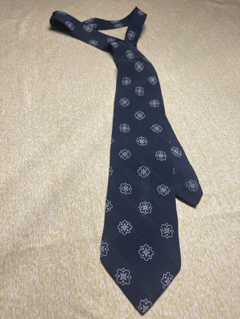 Armani cravatta di seta-Uomo-glamour e elegante 