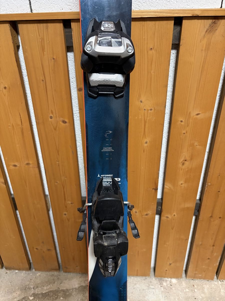 Atomic Sci: Lot atomic FT skis-chaussures-bâtons  – Usato da Collonges venduto da Nivek_They5 3