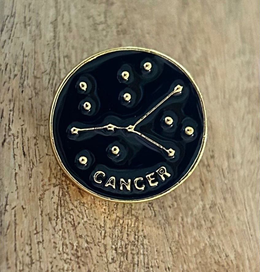 Placchette & Badge: Pin Krebs / Cancer  Sternzeichen/ Sternbild – Nuovo e nell'imballaggio originale da Geneve venduto da vane267