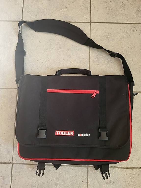 Koffer & Taschen: Tasche für Laptop, Schule oder Akten – Gebraucht aus Andwil SG von 3264walter