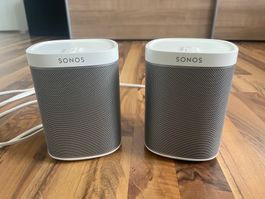 2 x Sonos Play 1